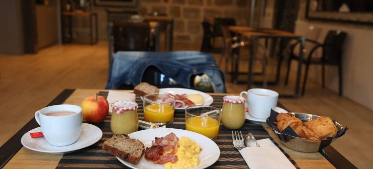 拉戛纳堡酒店(Hôtel Château de Lacan)图片