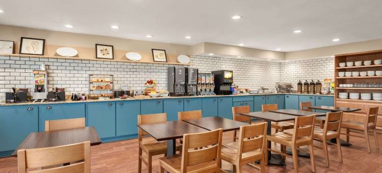 埃姆斯丽怡酒店(Country Inn & Suites by Radisson, Ames, IA)图片