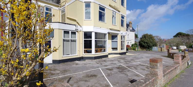 蔚蓝海滩酒店(Azure Beach Hotel)图片