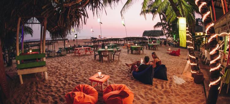 国际海滩酒店及餐厅(International Beach Hotel & Restaurant)图片