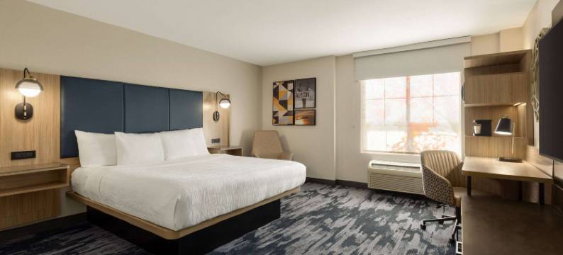 奥斯汀西南拉昆塔温德姆套房酒店(La Quinta Inn & Suites by Wyndham Austin Southwest)图片