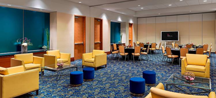 蒙特利尔机场航站楼万豪酒店(Montreal Airport Marriott in-Terminal Hotel)图片