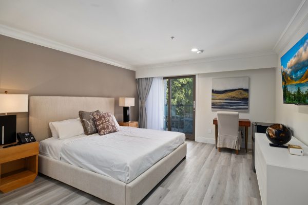 Hotel Huntington Hotel Overview