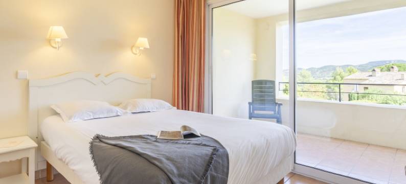 普罗旺斯皇家桥皮埃尔乡村度假酒店(Village Pierre & Vacances Pont Royal en Provence)图片