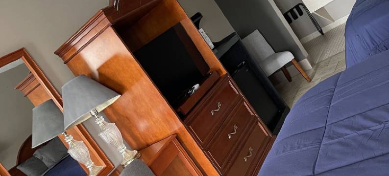 汤普金斯维尔酒店(The Tompkinsville Inn)图片