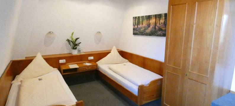 布鲁伯格堡酒店(Hotel Burg Breuberg)图片