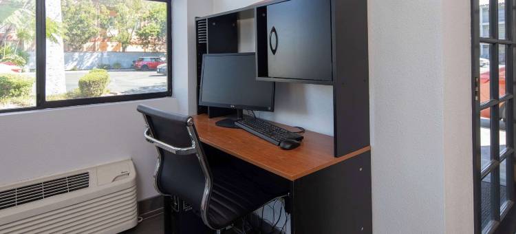 罗德威酒店(Rodeway Inn Milpitas Near Great Mall)图片