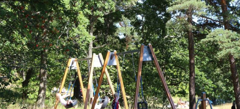 罗斯约巴登山林小屋(Rösjöbaden Camping & Stugby)图片