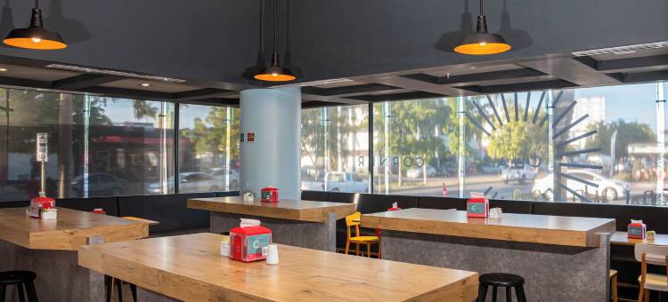 宜必思洛斯莫奇斯酒店(Ibis Los Mochis)图片