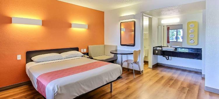 坎贝尔6号圣何塞汽车旅馆(Motel 6 Campbell, CA - San Jose)图片