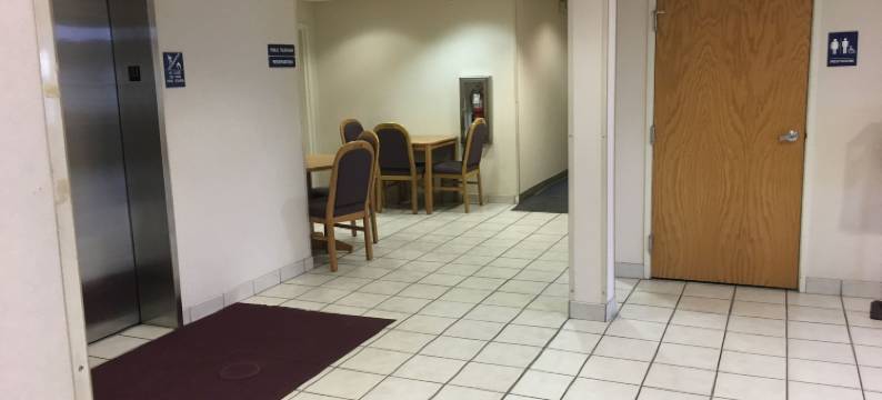 尚佩恩温德姆麦客达套房酒店(Microtel Inn by Wyndham Champaign)图片