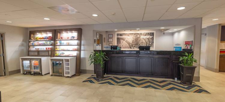 希尔顿欢朋酒店-亚特兰大桃树市(Hampton Inn Atlanta/Peachtree City)图片