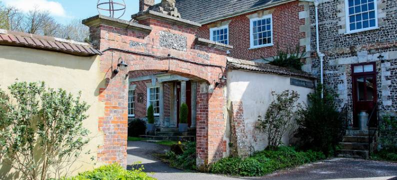 滚石庄园酒店(Rollestone Manor B&B and Restaurant)图片