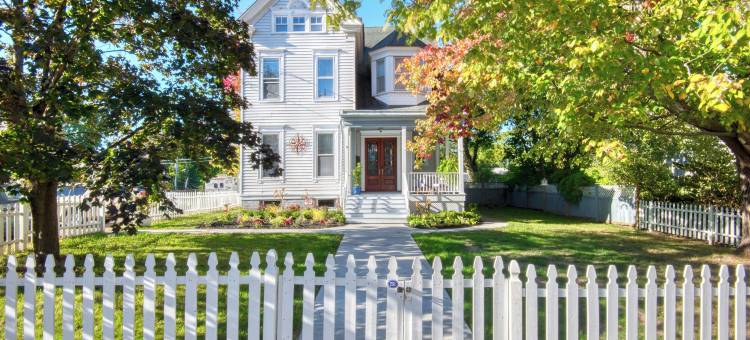 哈德逊导航者(Hudson Navigator)图片