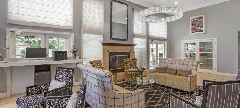 迪克森贝斯特韦斯特优质酒店(Best Western Plus Dixon Davis)图片