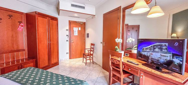巴耶罗萨酒店(Hotel Valle Rossa)图片