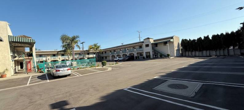 节日酒店- 贝尔花园/ 洛杉矶(Fiesta Inn Los Angeles - Bell Gardens)图片