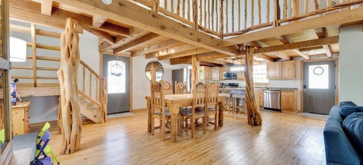 宠物友好的小木屋，占地3英亩：离Uvalde 7英里！(Pet-Friendly Cabin on 3 Acres 7 Mi to Uvalde!)图片