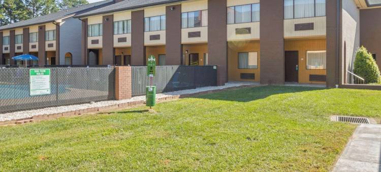 锡克里南品质套房酒店(Quality Suites Hickory South)图片