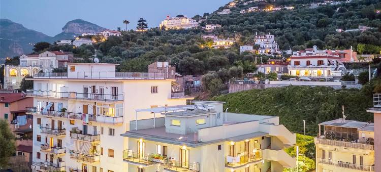 嘉尔德尼亚苏伦多海岸舒适酒店(Hotel Gardenia Sorrento, Ascend Hotel Collection)图片