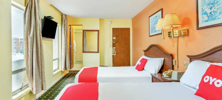 OYO伊利诺伊皮奥里亚I-74酒店(OYO Hotel Downtown Peoria I-74)图片