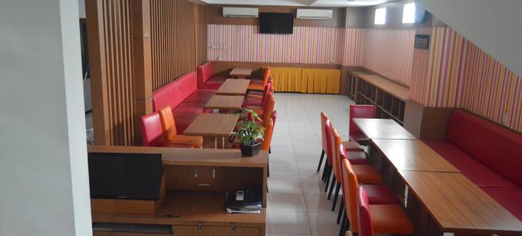 梭罗里拉酒店(Sarila Hotel Sukoharjo)图片