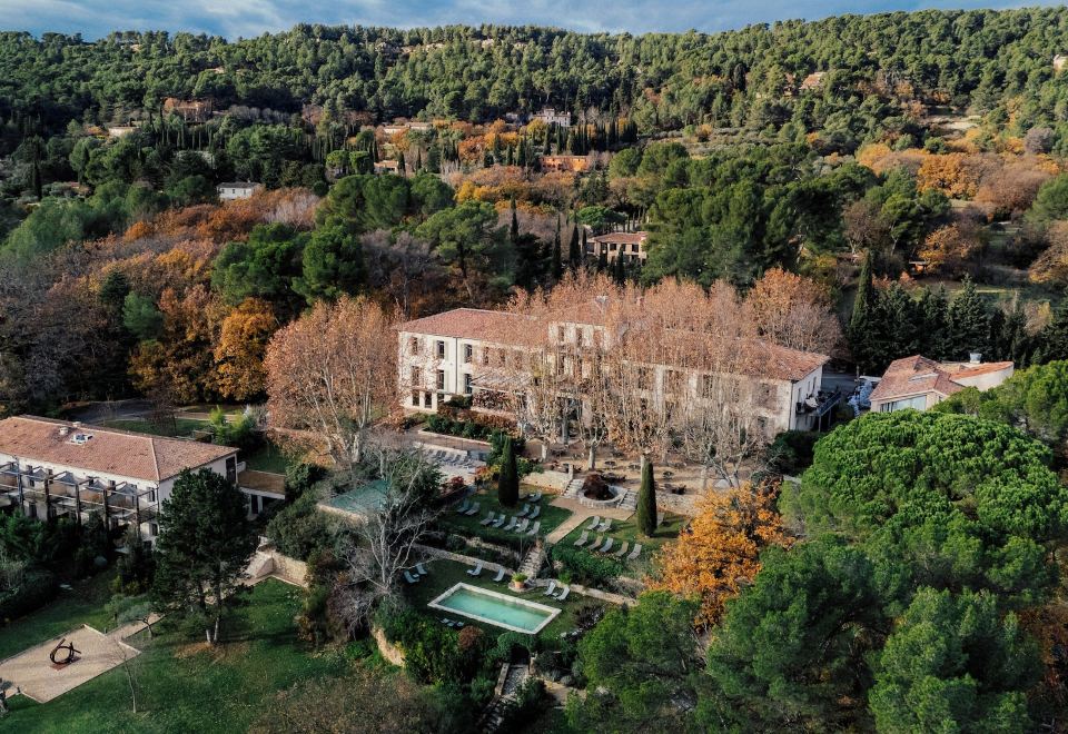 Les Lodges Sainte-Victoire Hotel & SpaOver view