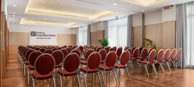 罗马机场花园客栈酒店(Hilton Garden Inn Rome Airport)图片