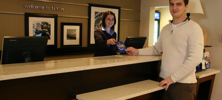 蒂尔顿欢朋套房酒店(Hampton Inn & Suites Tilton)图片