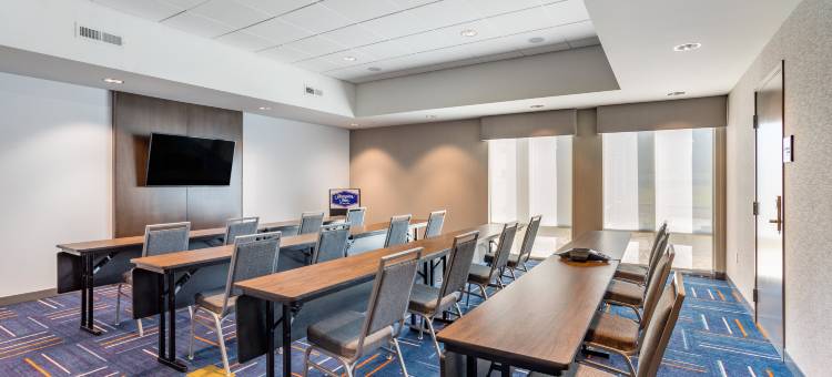 希尔顿欢朋客栈贝德福德(Hampton Inn by Hilton Bedford IN)图片