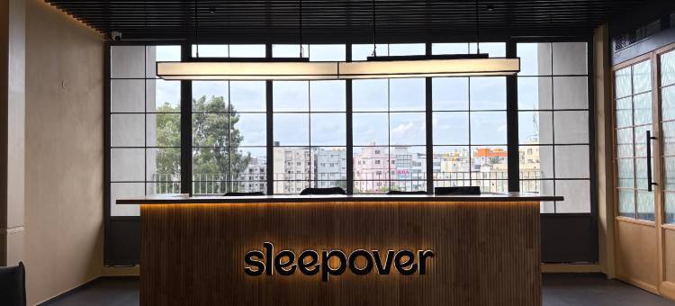 过夜(Sleepover)图片