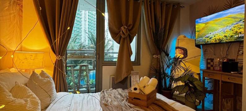 蔚蓝海滩俱乐部帕丽斯希尔顿酒店(Azure Beach Club Paris Hilton)图片