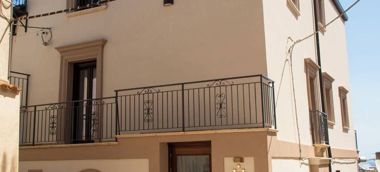 PALAZZO FIORENTINI CHARME酒店(Palazzo Fiorentini Charme Hotel)图片