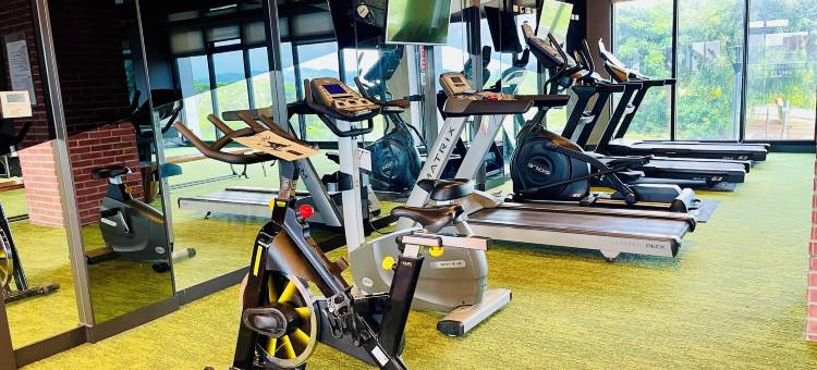 丽宝赛车主题旅店图片