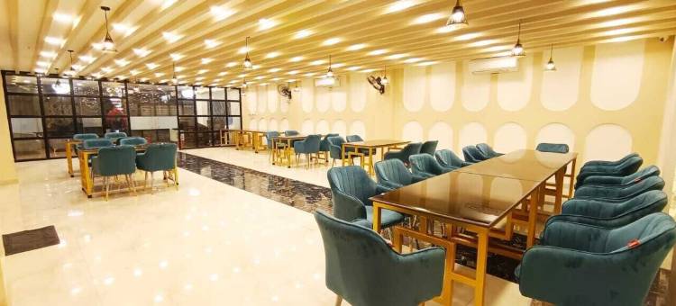 KINGS PARADISE宴会与草坪酒店(HOTEL KINGS PARADISE BANQUET & LAWN, Airport)图片