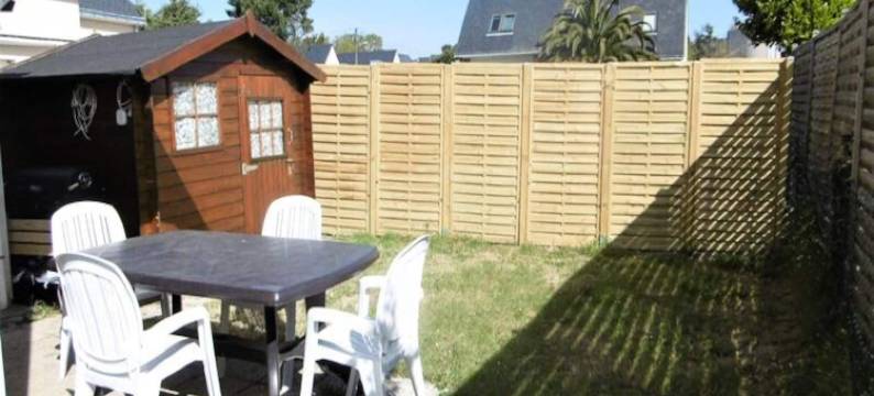 Houses & Villas for 5 People图片