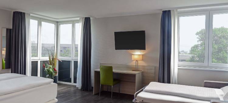 克雷菲尔德-南德 B&B 酒店(B&B HOTEL Krefeld-Süd)图片