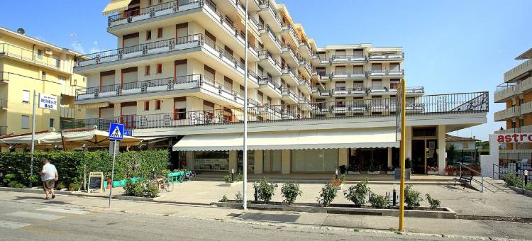 Apartment near Venice with Sandy Beaches图片