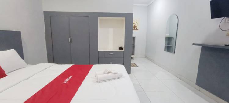 Hotel Istana Syariah Pekalongan by Hello Room图片