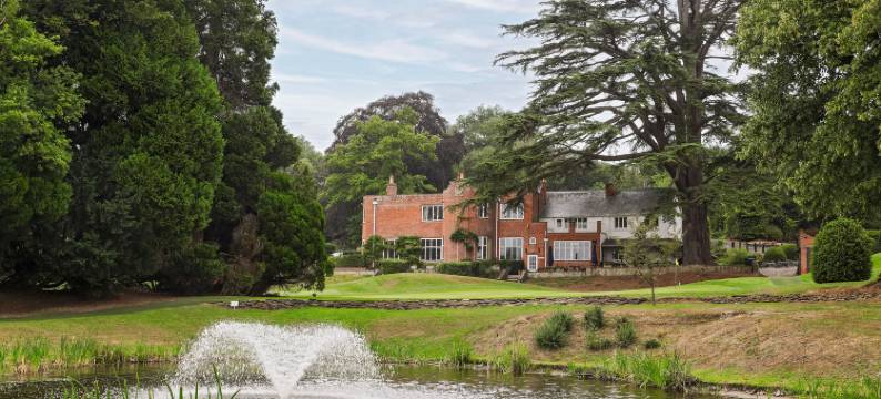 CBH唐宁顿联合(Cbh Donnington & Co (Formerly Donnington Valley Hotel))图片