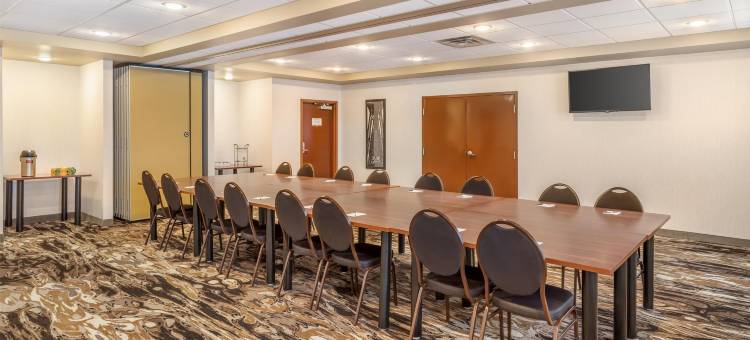 服务贝斯特韦斯特优质套房酒店(Best Western Plus Service Inn  Suites)图片