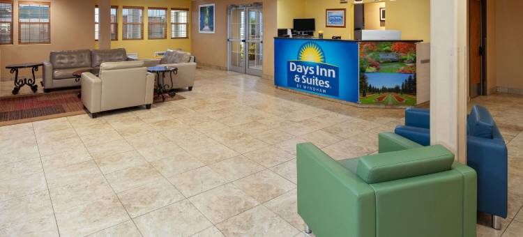 艾尔威海兹/斯波坎机场戴斯套房酒店(Days Inn & Suites by Wyndham Spokane Airport Airway Heights)图片