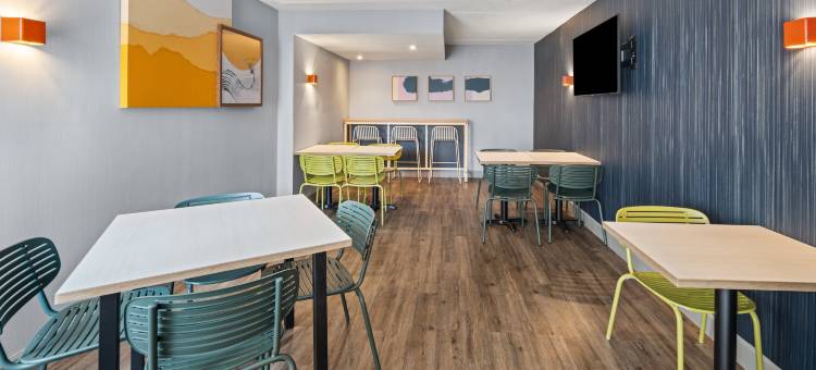 希尔顿斯帕克沃尔多夫(Spark by Hilton Waldorf)图片