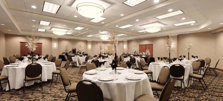 希尔顿欢朋套房酒店-堪萨斯城乡村俱乐部广场(Hampton Inn & Suites Kansas City-Country Club Plaza)图片