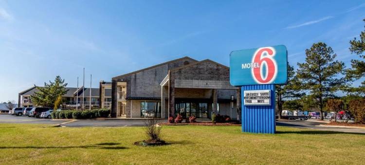 肯利6号汽车旅馆(Motel 6 Kenly, NC)图片
