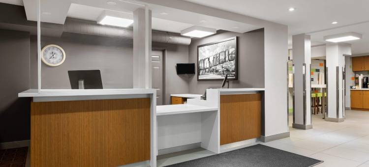 苏圣玛丽速8酒店(Super 8 by Wyndham Sault Ste Marie on)图片