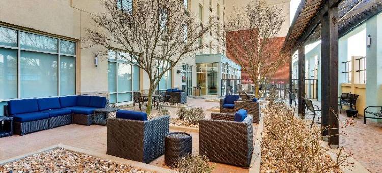 塞克斯顿德鲁套房酒店(Drury Inn & Suites Sikeston)图片