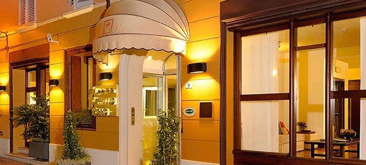 艾卡佩洛罗索酒店(Phi Hotel Bologna)图片