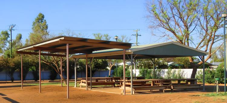 朗里奇旅游公园(Longreach Tourist Park)图片