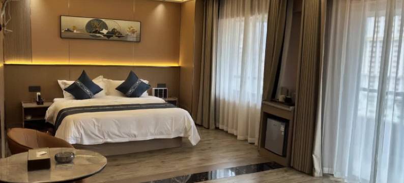 磨丁金驰假日温泉酒店(Boten Jinchi holiday Spa Hotel)图片